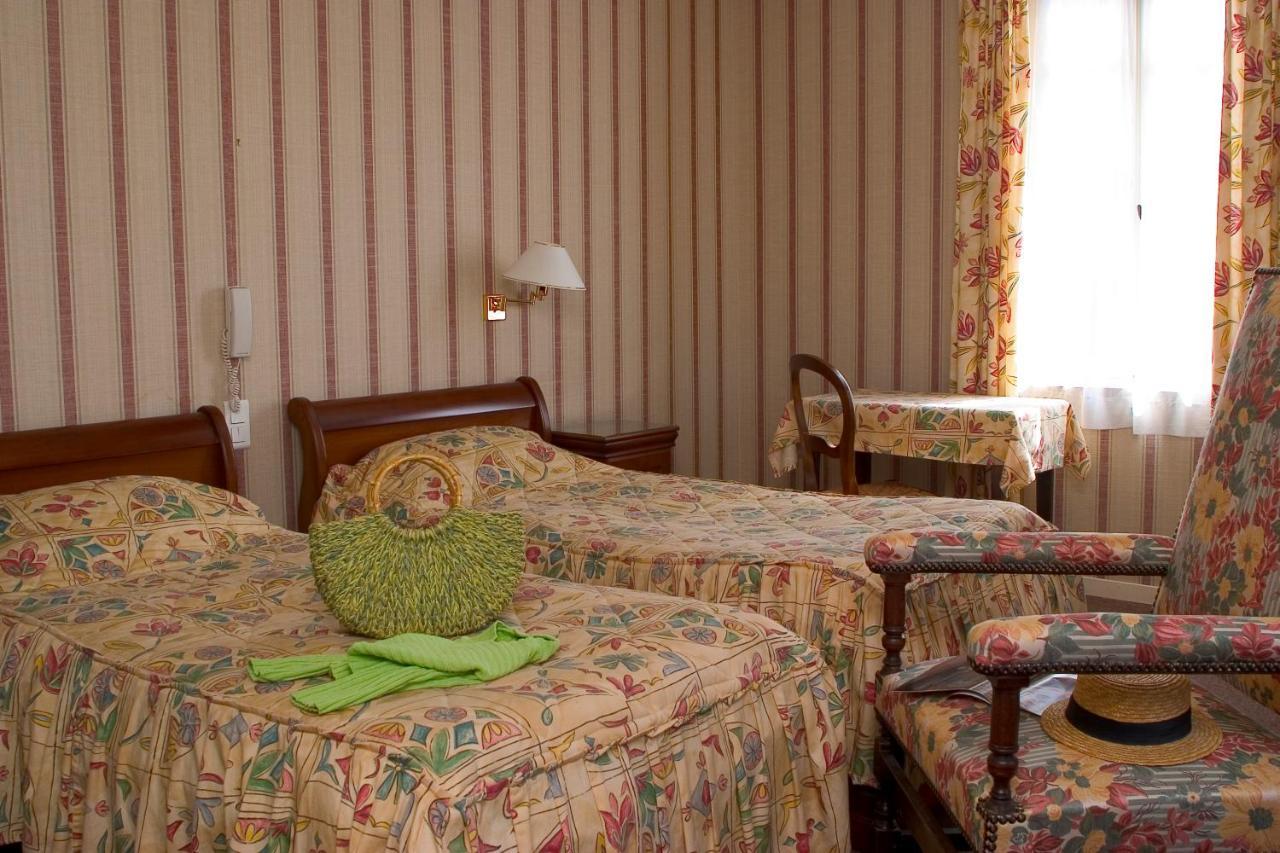 Hotel Le Commerce Mirepoix  Ngoại thất bức ảnh
